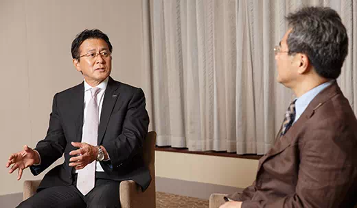 写真:竹谷先生と瀬古氏